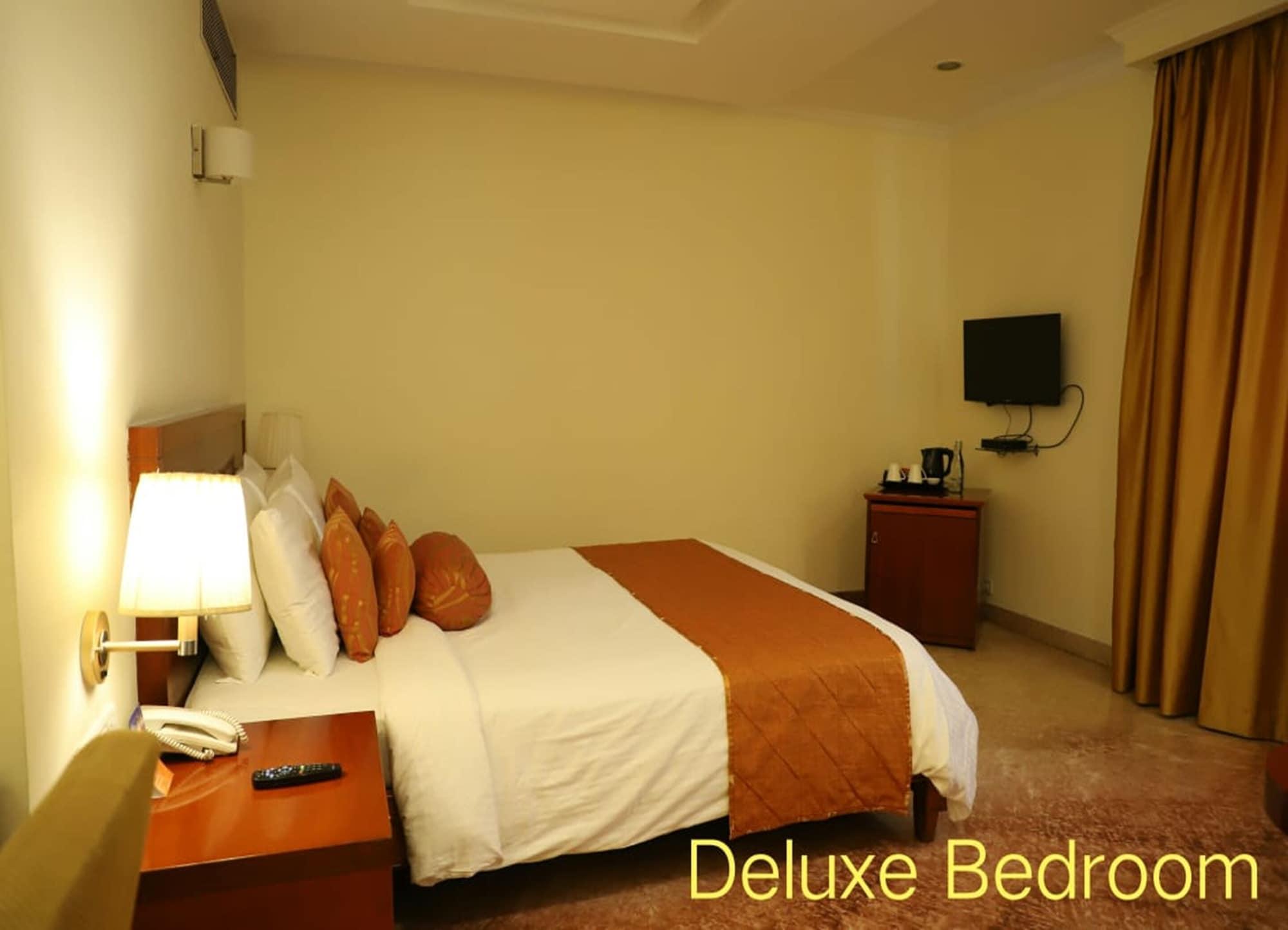 Royal Sarovar Portico Siliguri Exteriér fotografie