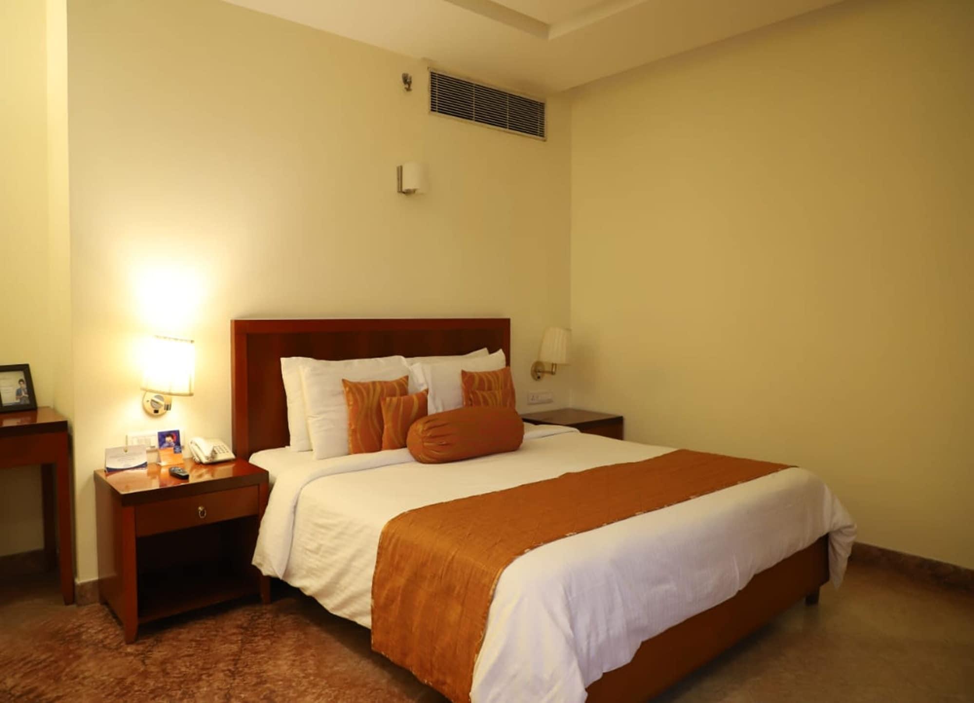 Royal Sarovar Portico Siliguri Exteriér fotografie
