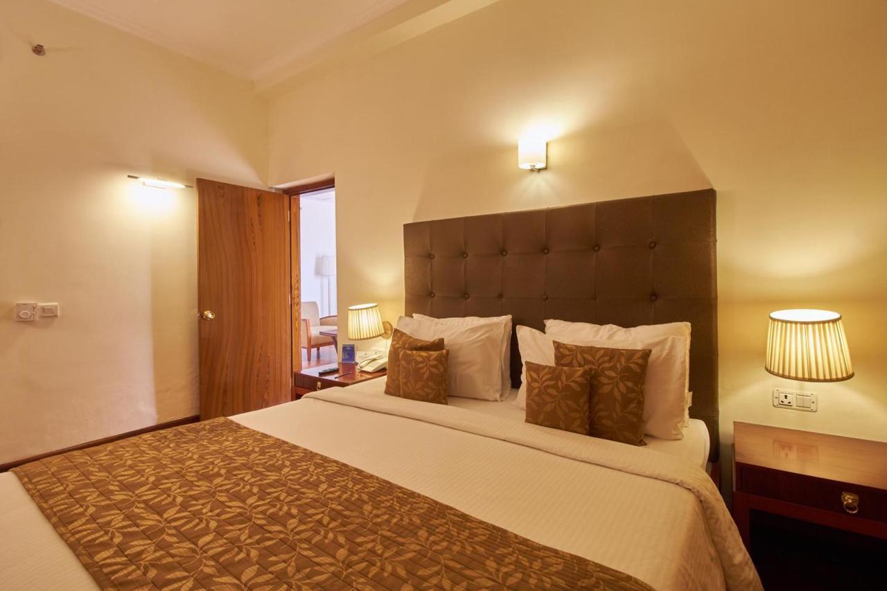 Royal Sarovar Portico Siliguri Exteriér fotografie