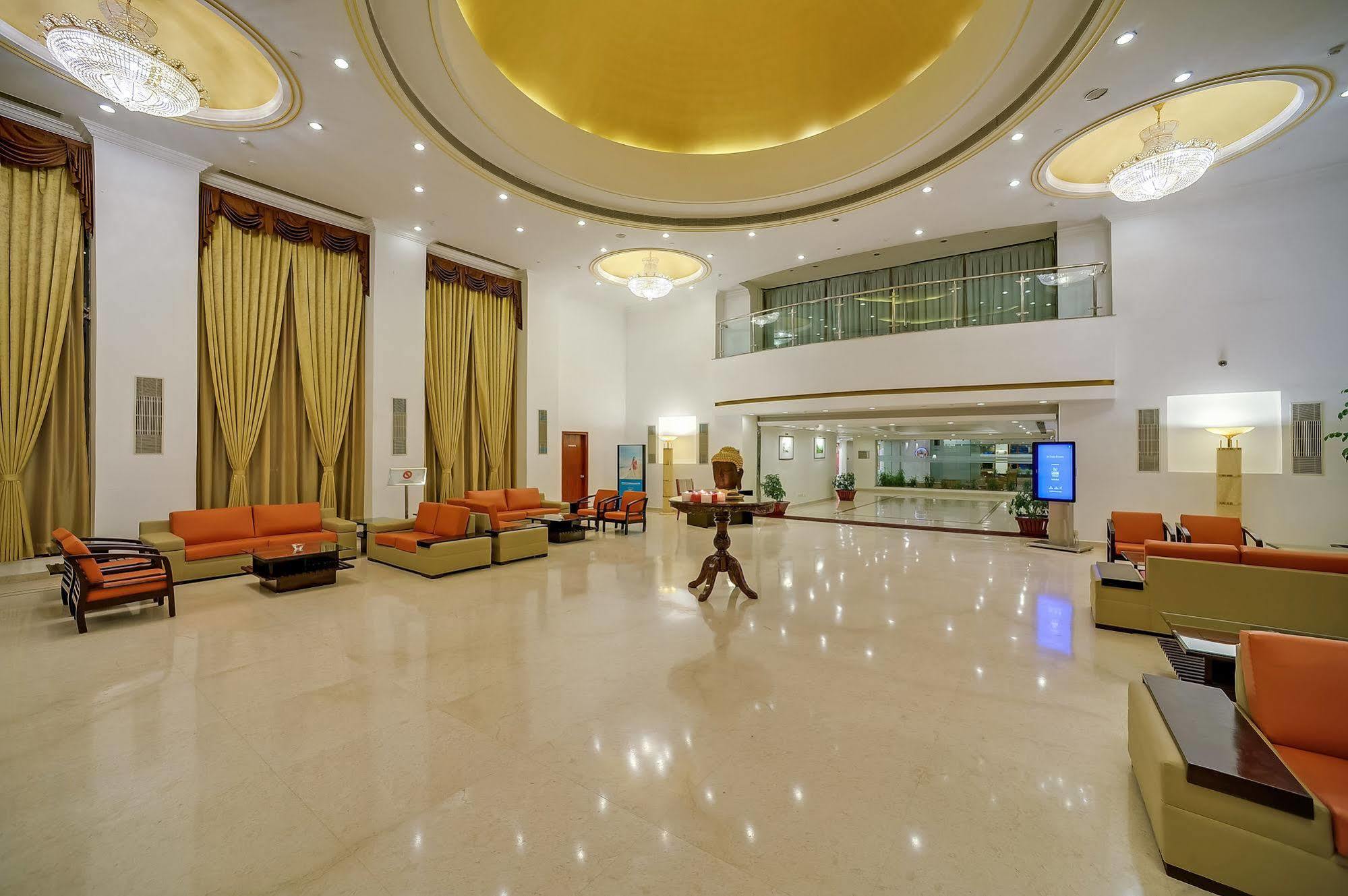 Royal Sarovar Portico Siliguri Exteriér fotografie