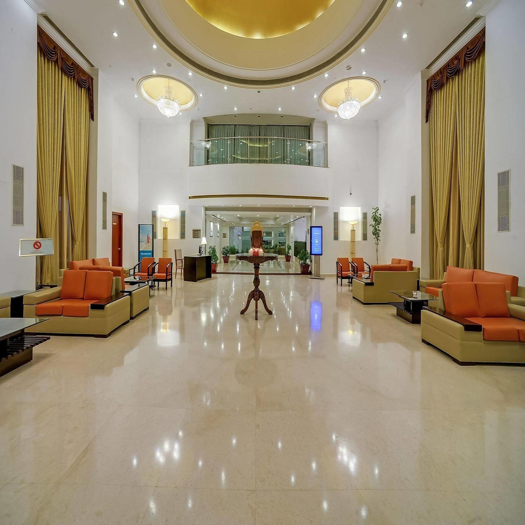 Royal Sarovar Portico Siliguri Exteriér fotografie